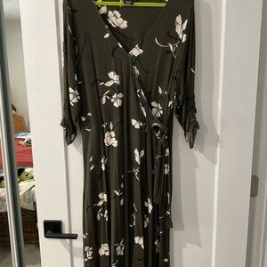 Michel Studio Dark Green Floral Long Sleeve Dress